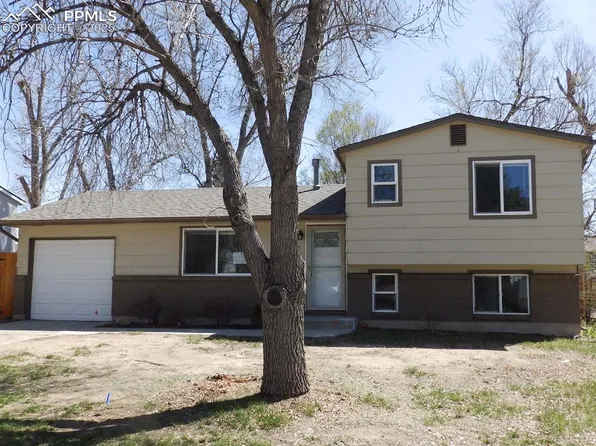 4555 Anjelina Cir N, Colorado Springs, CO 80916