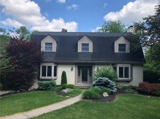 2611 Fairgreen Dr, Pittsburgh, PA 15241