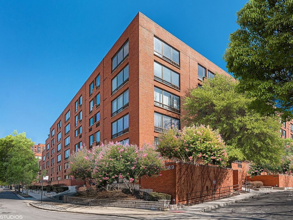 1st image of 1169 S Plymouth Ct APT 101