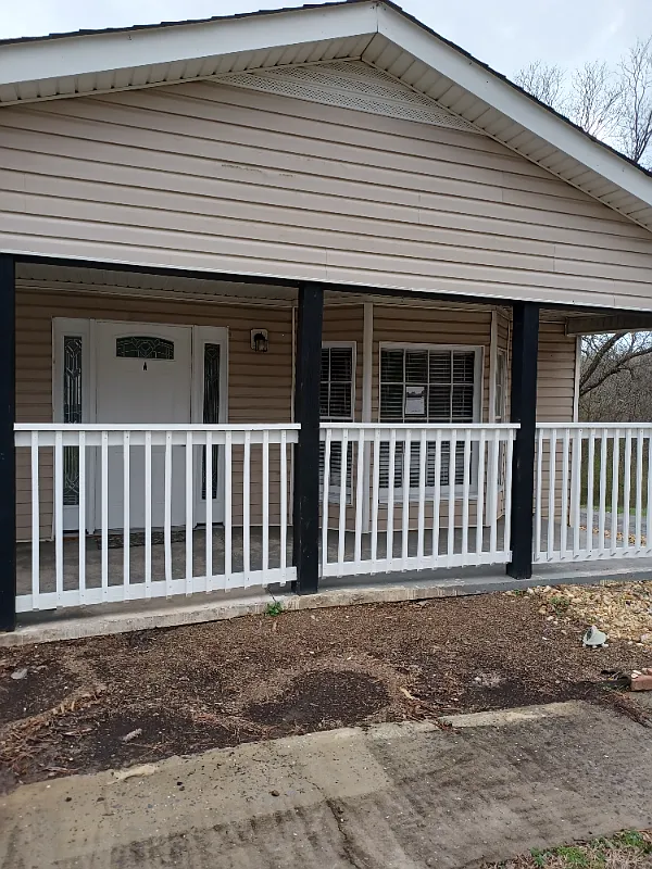 Utilities with rent 2 bedroom — Photo 1