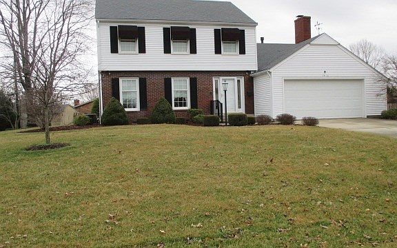 2nd image of 1416 Robin Hood Dr