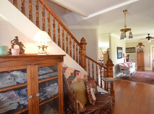 313 N Live Oak St, Round Top, TX 78954