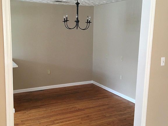 3rd image of 13424 Chapman Hwy #1