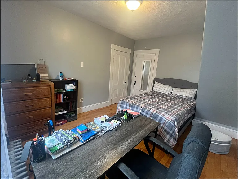 1204 Main St #2 — Photo 15