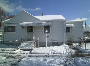 16202 Seville Rd, Cleveland, OH 44128