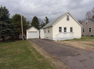 820 Maple Ave E, Mora, MN 55051