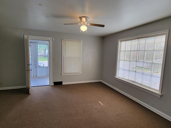 5th image of 1001 Wilbur St