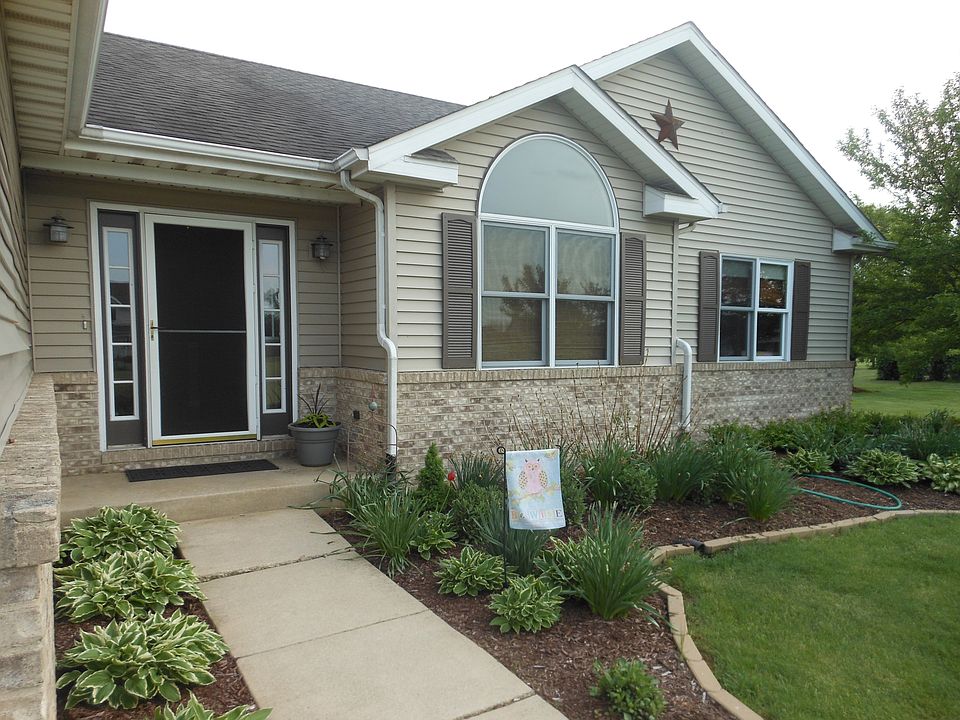 144 Rillstone Dr, Kouts, IN 46347 Zillow