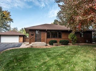 9618 4th Ave S, Bloomington, MN 55420