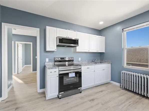 18 Loreto St Floor 2, Providence, RI 02904