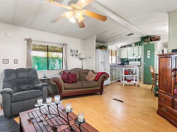 3rd image of 901 Terrace Drive