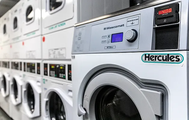 Rented by Manhattan Realty Group | media 12