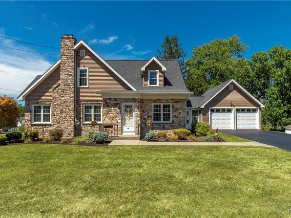 62 Merritt Pl, New Hartford, NY 13413