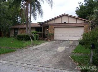 1412 Rustling Oaks Dr, Brandon, FL 33510