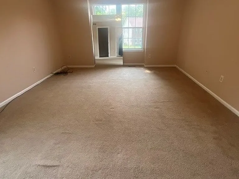 2306 Alava Ct — Photo 22