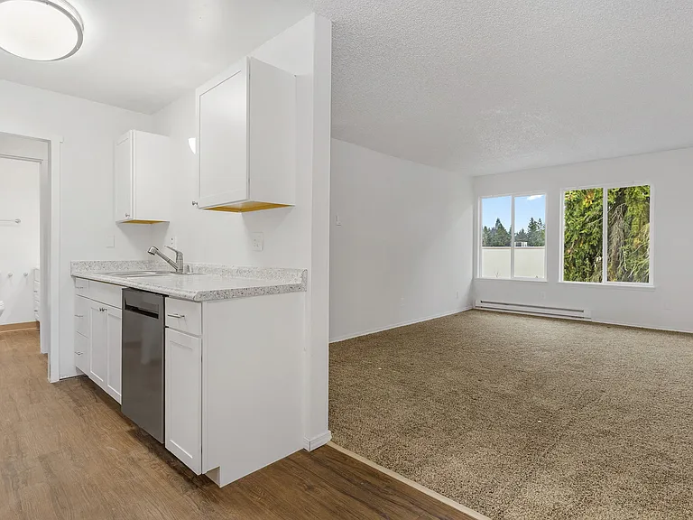 The Ridge at Bellevue — Photo 8