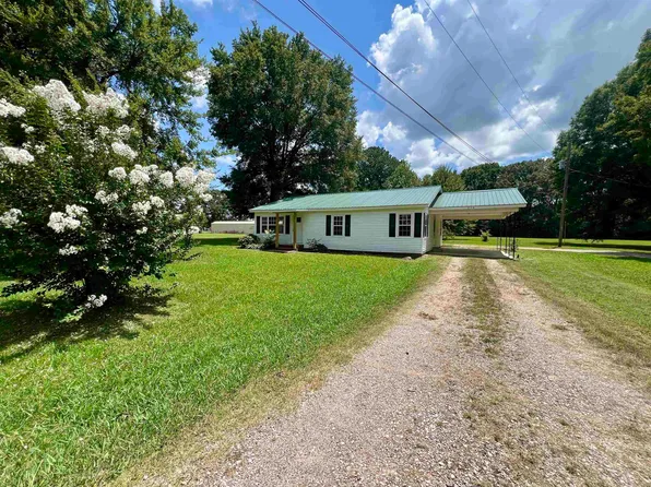 250 Ranch St, Savannah, TN 38372