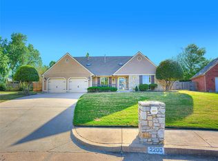 2200 Faircloud Ln, Edmond, OK 73034