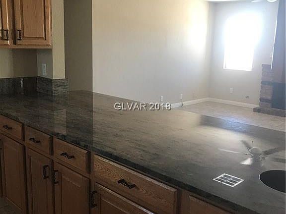 5th image of 3629 New Horizon Dr