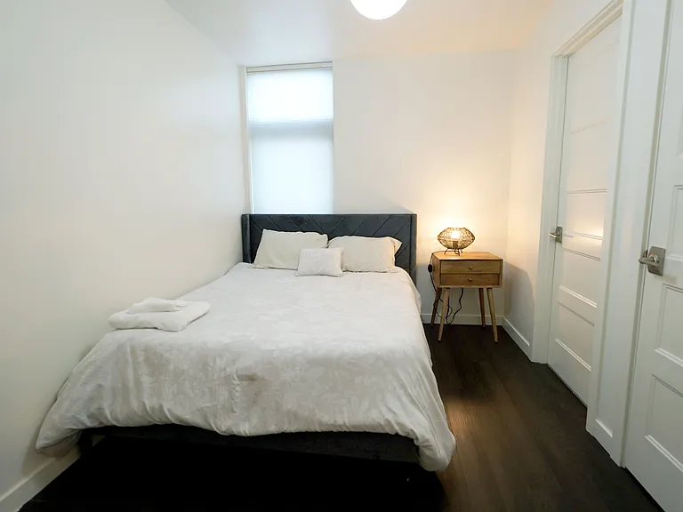 5234 15th Ave NE #202 — Photo 16