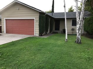 1619 S Church St, Lodi, CA 95240
