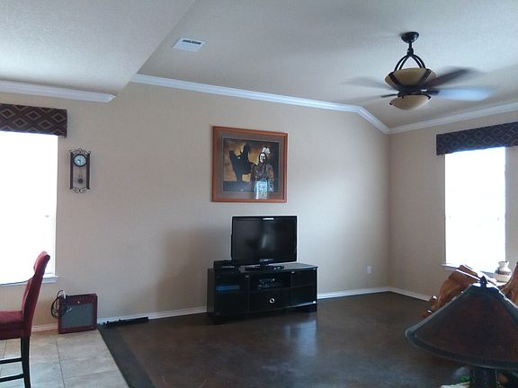 3rd image of 1716 Sunspur Dr