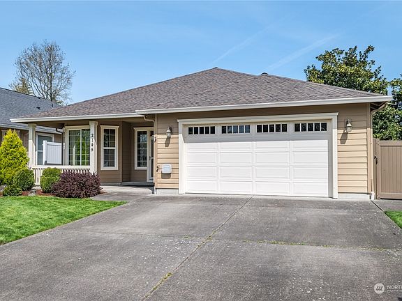 4th image of 2145 Branch Creek Drive