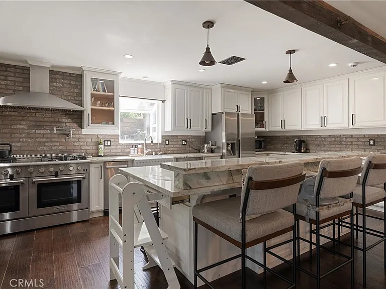 3791 Multiview Dr — Photo 14