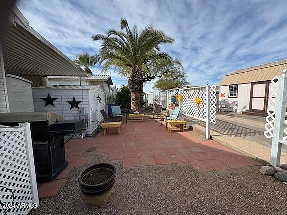 3rd image of 336 E BARREL CACTUS Lane