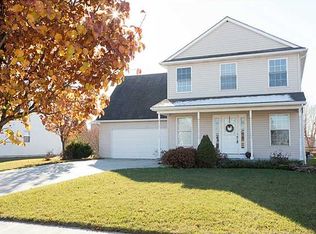 1916 Coopers Hawk Rd, Perrysburg, OH 43551