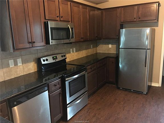 2nd image of 1008 Foster Ave APT B