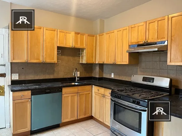 10 Glenville Ter #3, Allston, MA 02134