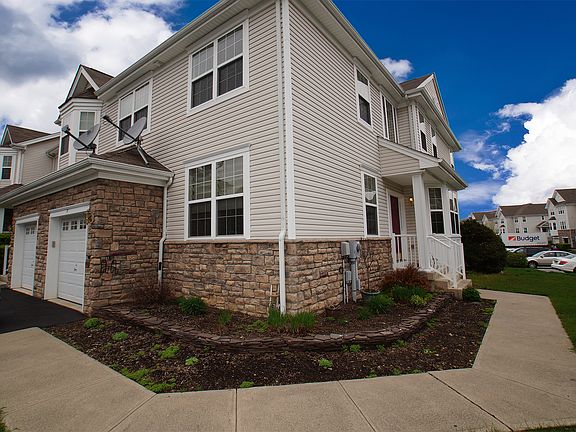 4th image of 7 Indian Field Dr