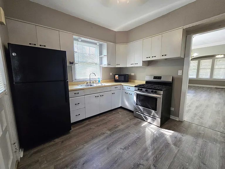 249 E Park Blvd #1 — Photo 10