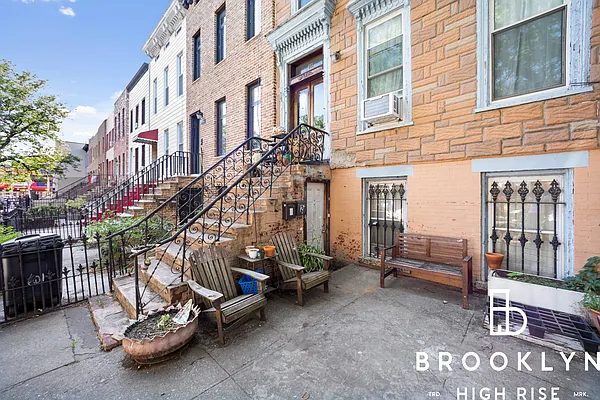 Rented by Brooklyn High Rise LLC | media 18