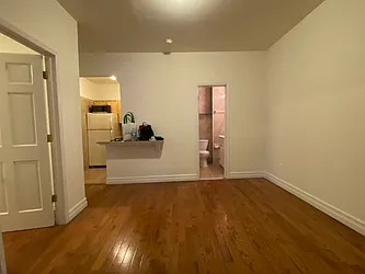 Rented by Urban Real Estate Property Group Inc