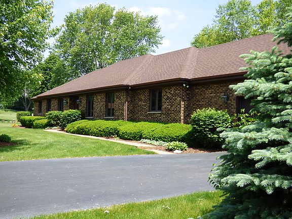 2nd image of 25413 N Marilyn Ln