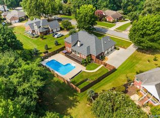 17092 Forest Hill Dr, Athens, AL 35613