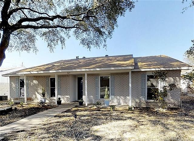 1st image of 3425 Janwood Ln
