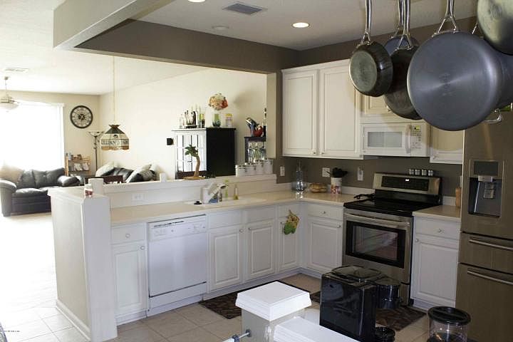 1st image of 4105 Crownwood Dr