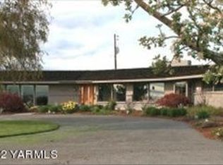 1411 Sr 821, Yakima, WA 98901