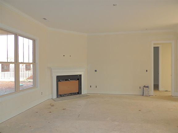 3rd image of 125 Sougahatchee Dr