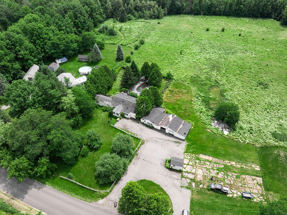1st image of 512 Mudgett Road