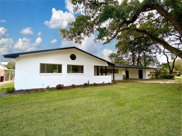 5703 Navaho Trl, Alexandria, LA 71301