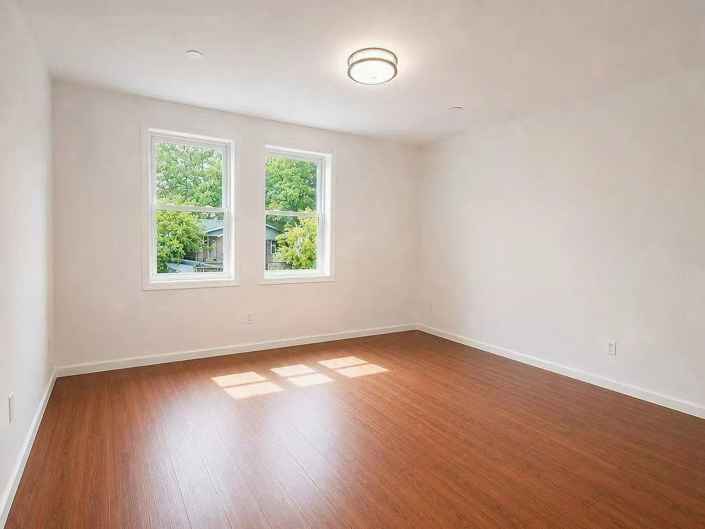 2 bed, 900 sqft, $2,950 — Photo 3