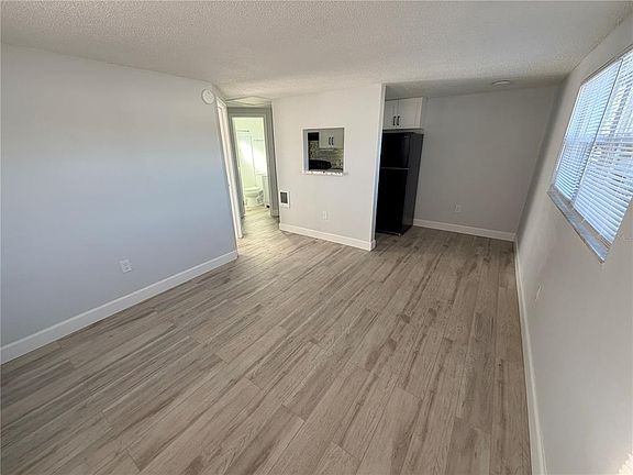 5th image of 1101 E 140th Ave