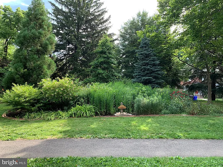 204 S Ivy St — Photo 27