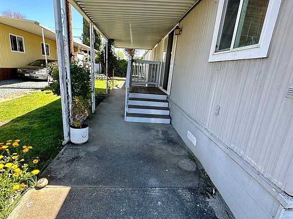 3rd image of 50 River Road #40