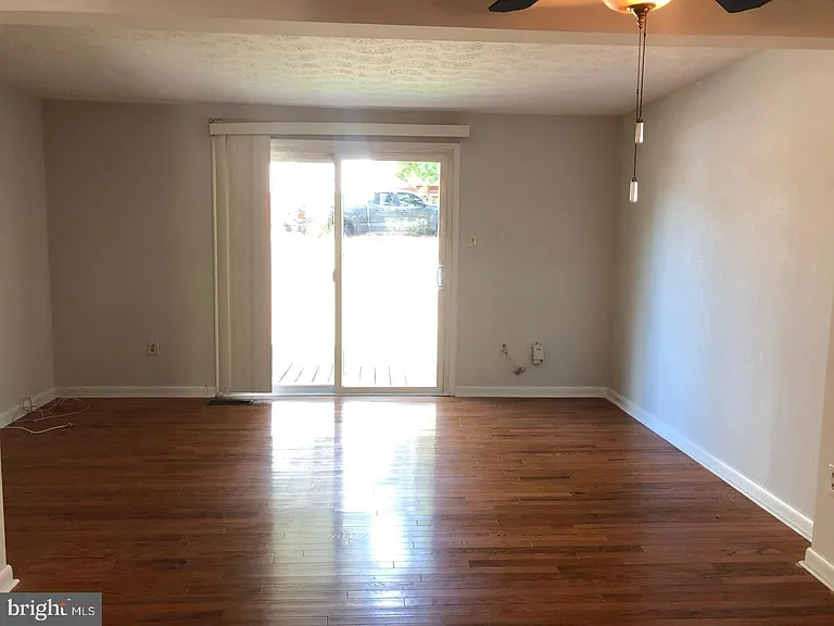 19457 Zinnia Cir — Photo 10