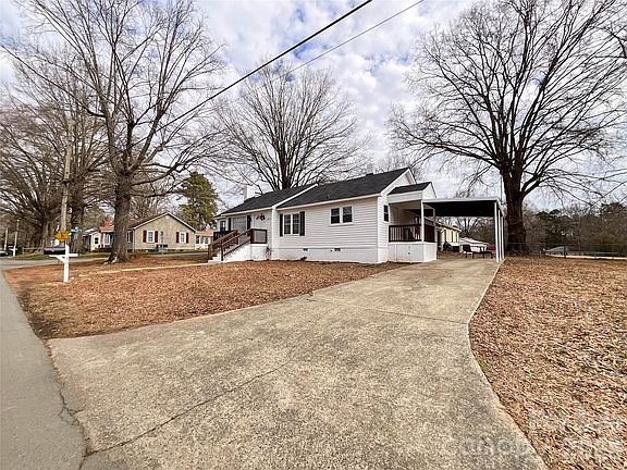 3rd image of 307 Arey Ave